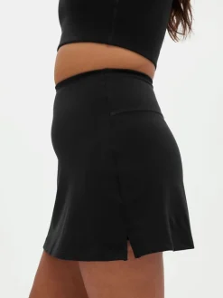 Discount EASEDK01 Girlfriend Collective High-Rise Skort - Black