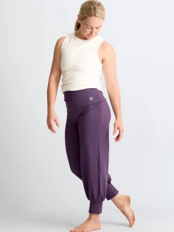 FINEKN03 Gossypium Aspire Cropped Harem Pants - Grape