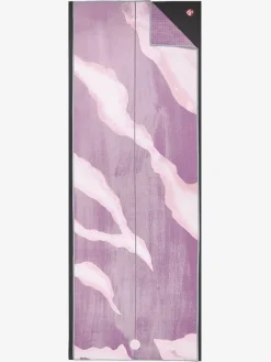 Discount MANDUK01 Manduka Yogitoes Yoga Mat Towel - Gerry Lopez Calm Unity