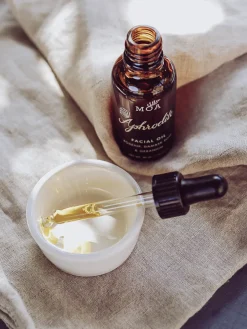 Discount MOA01 MOA Aphrodite Facial Oil