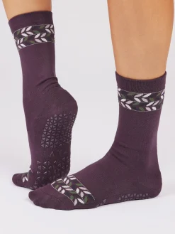 New YOGAMA02 Tavi Noir Jess Grip Socks - Fig