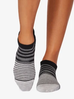 Clearance YOGAMA02 Tavi Noir Savvy Grip Socks - Verge