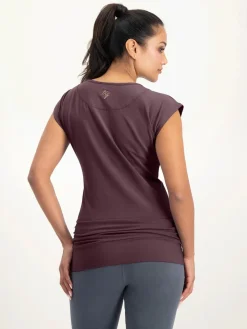 Best URBANG01 Urban Goddess Asana Yoga Tee - Berry