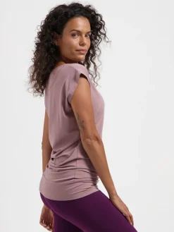 Hot URBANG01 Urban Goddess Asana Yoga Tee - Fireclay