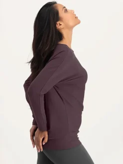 Hot URBANG01 Urban Goddess Budhi Long Sleeve Yoga Top - Berry