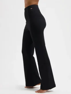 Clearance URBANG01 Urban Goddess Cayha Flared Yoga Pants - Onyx Black
