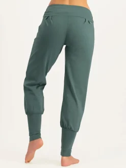 Clearance URBANG01 Urban Goddess Dakini Yoga Pants - Forest