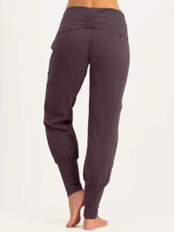 Best URBANG01 Urban Goddess Devi Yoga Pants - Berry