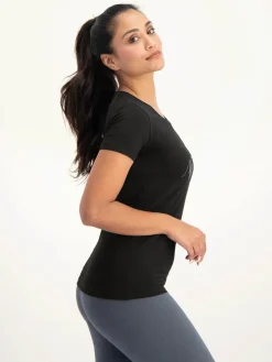 Discount URBANG01 Urban Goddess Namaste Core Yoga Tee - Onyx Black