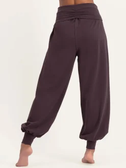 Best URBANG01 Urban Goddess Rhea Pants - Berry