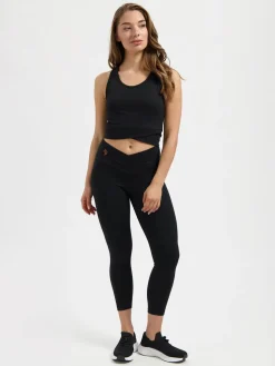 URBANG01 Urban Goddess Sati Crop Yoga Tank - Onyx Black