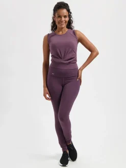 Outlet URBANG01 Urban Goddess Veyra Knot Yoga Tank - Berry