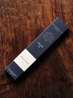 New WORLDL01 Worldly Aromas Incense - Midnight Flower