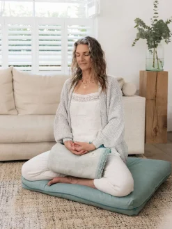 Hot Yogamatters Luxury Home Meditation Kit