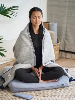 LOYALE01 Yogamatters Organic Cotton Zabuton
