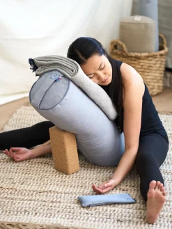 Discount LOYALE01 Yogamatters Organic Cotton Chambray Yoga Blanket