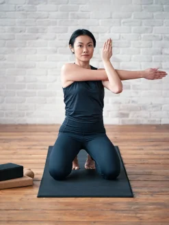 Outlet GELTEC01 Yogamatters Ultra Lightweight Exercise Mat - Black